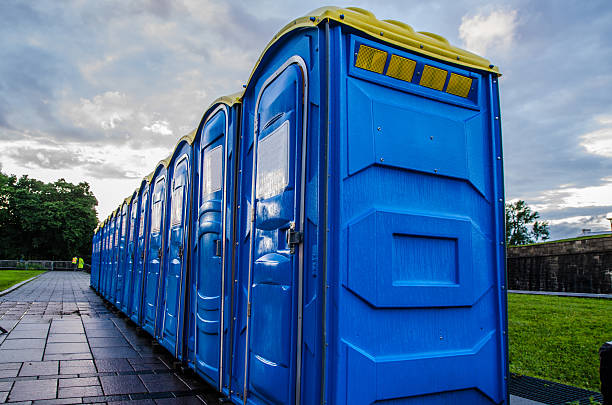 Porta potty rental for outdoor events in Cedarville, AR